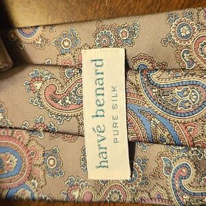 🍀Harve Benard Paisley 100% Silk Tie -Tan/Pink/Blue Classy Formal Casual